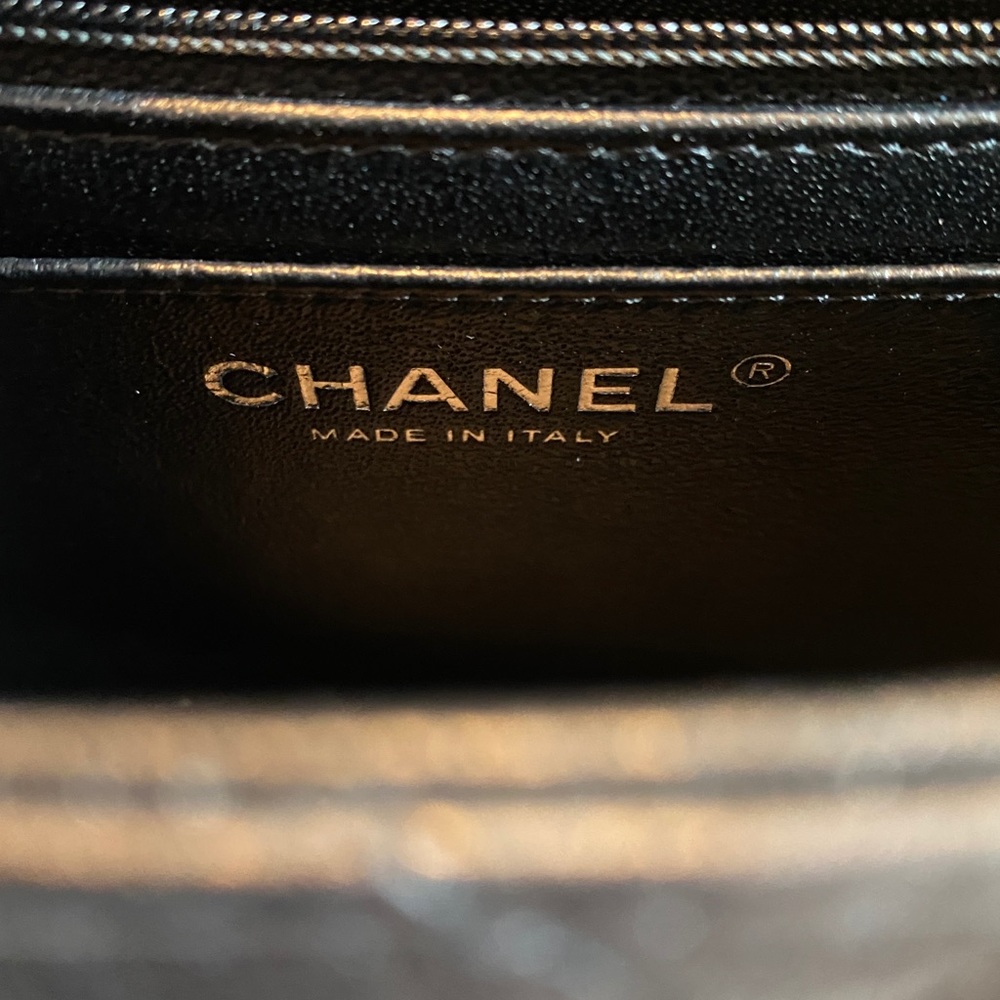 Authentic Chanel So Black Mini square. - Picture 10 of 13